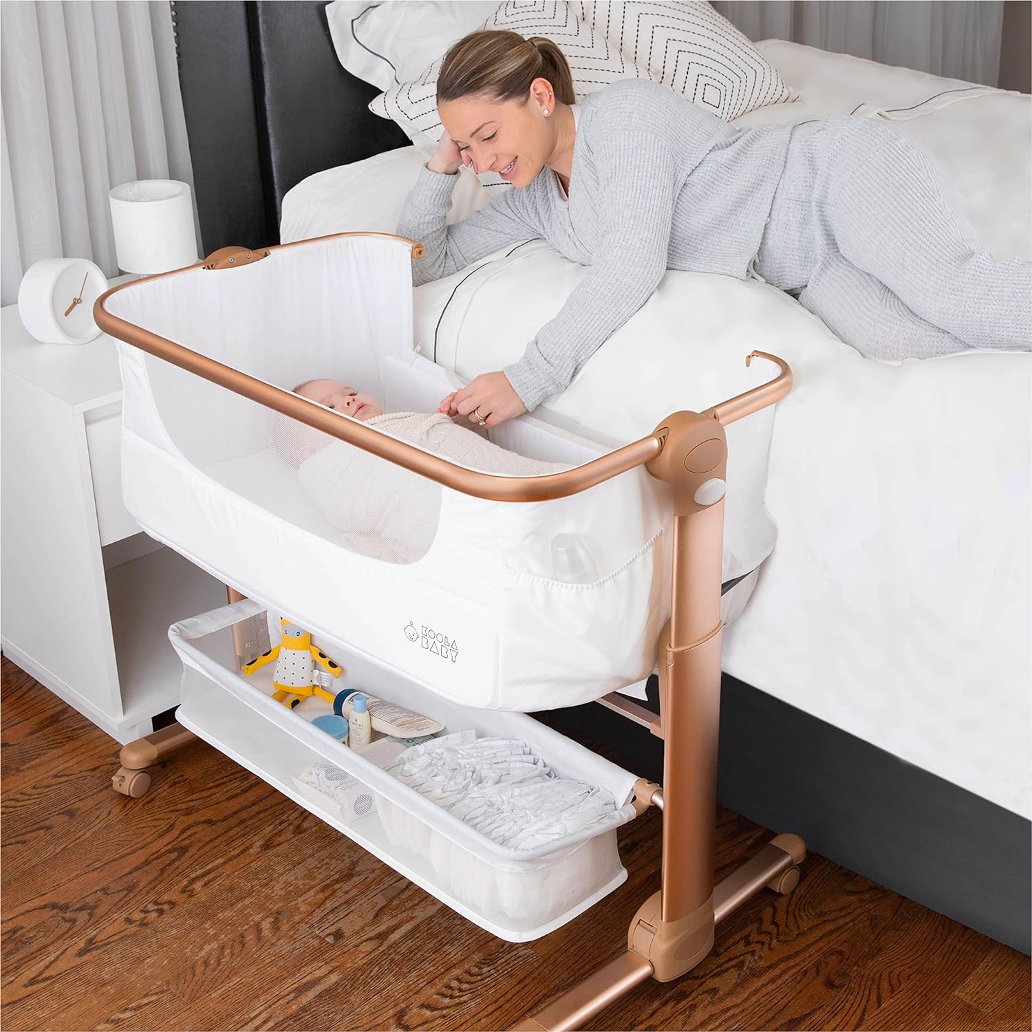 Portable Baby Bassinet Sleeper with Storage White/Gold